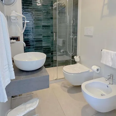 Splendid 4* تاورمينا