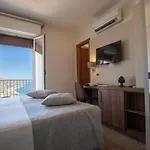 فندق Splendid تاورمينا